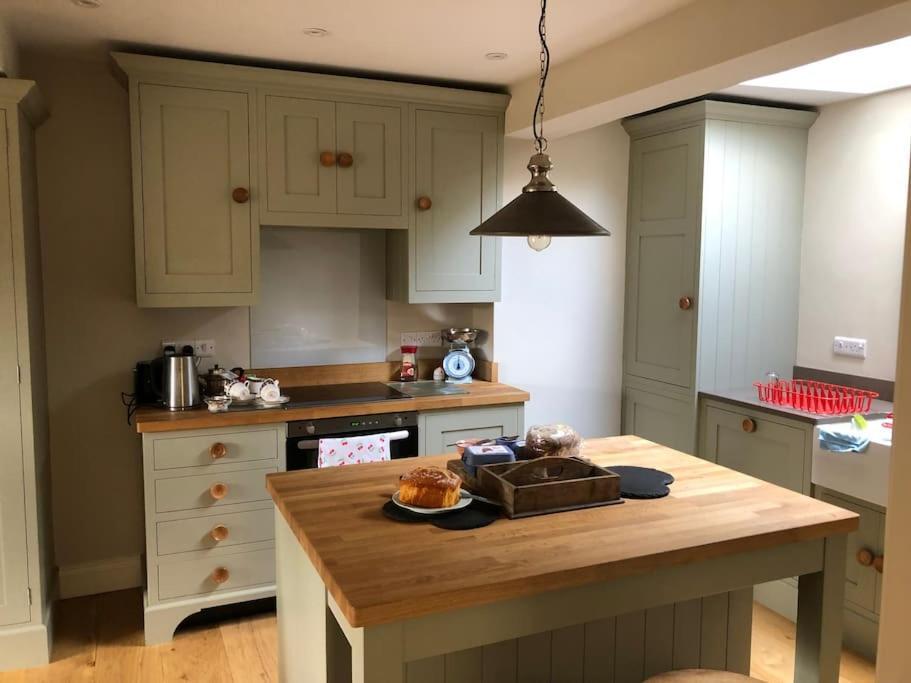 St Anthony'S, Bright Perkily Decorated 3 Bedroom House Ampleforth Exteriör bild